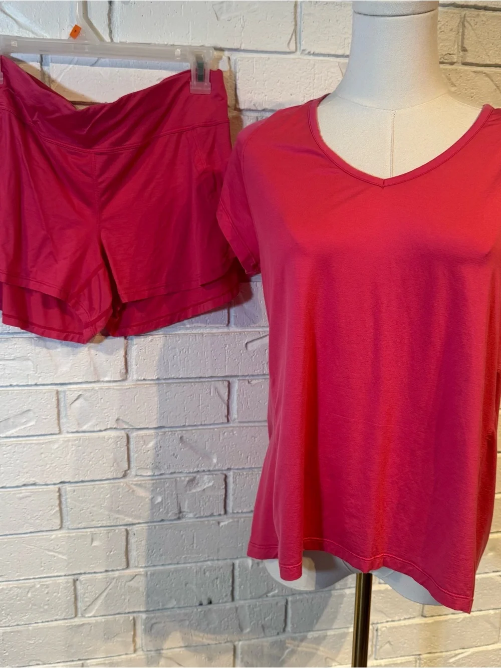 Dagsmejan Raspberry Nattcool Sleep Tech Shirt and Shorts Set Womens L
